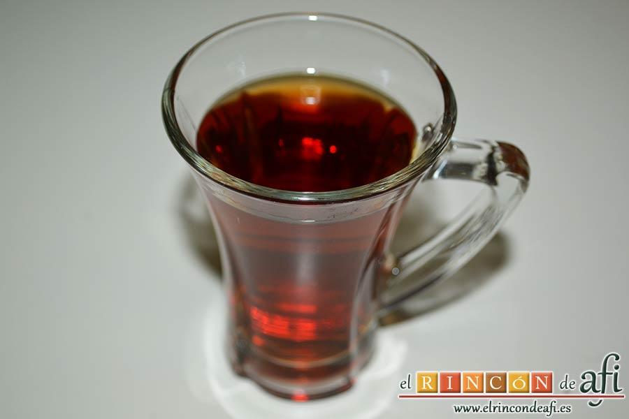 Butifarra espacarrada, preparamos el vino Moscatel