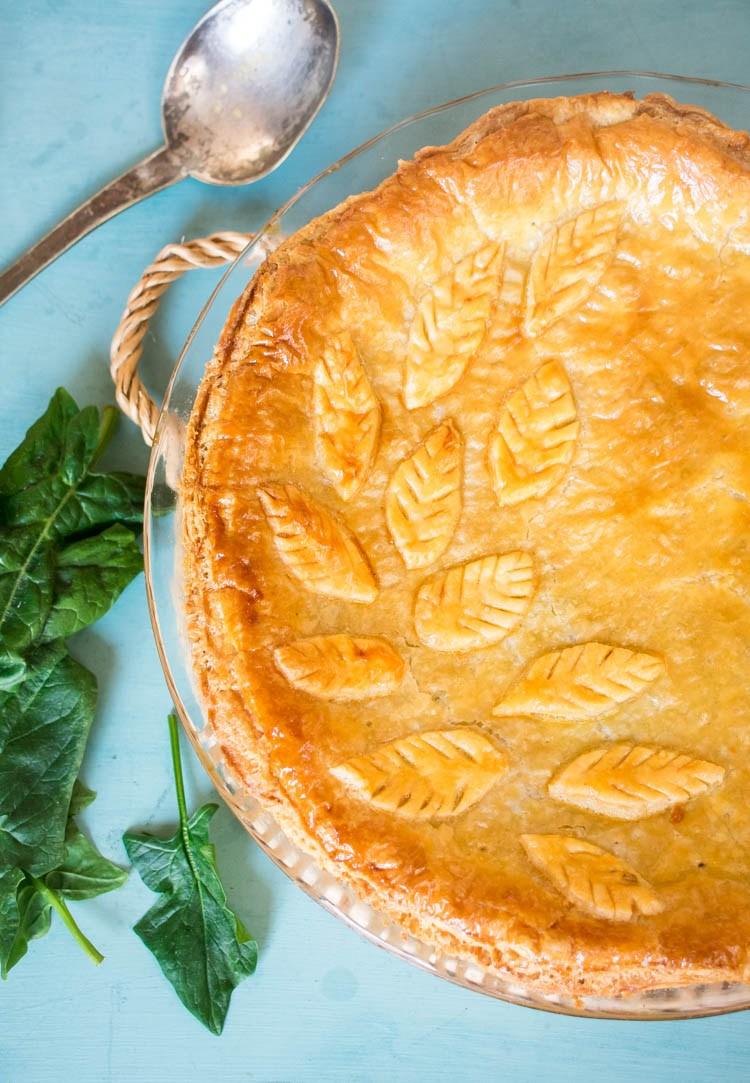 Pay de espinaca, palmitos y alcachofa - receta en revista Maria Orsini