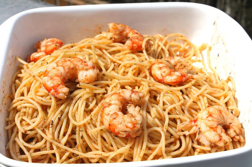 espaguettis-con-gambas-al-ajillo