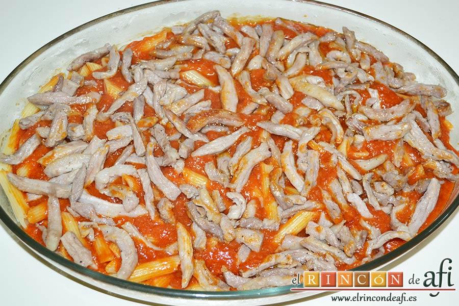 Macarrones del Cardenal, a continuación colocar el secreto