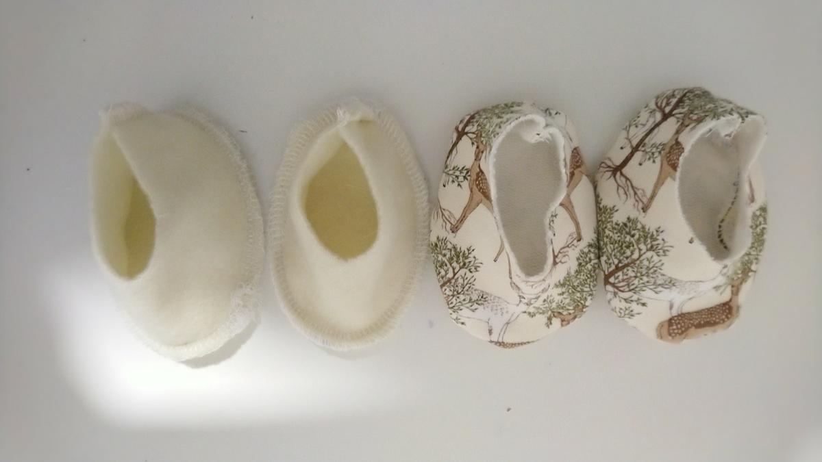 Gorro y patucos bebé recién nacido ( New born) ¡Con patrones gratis!