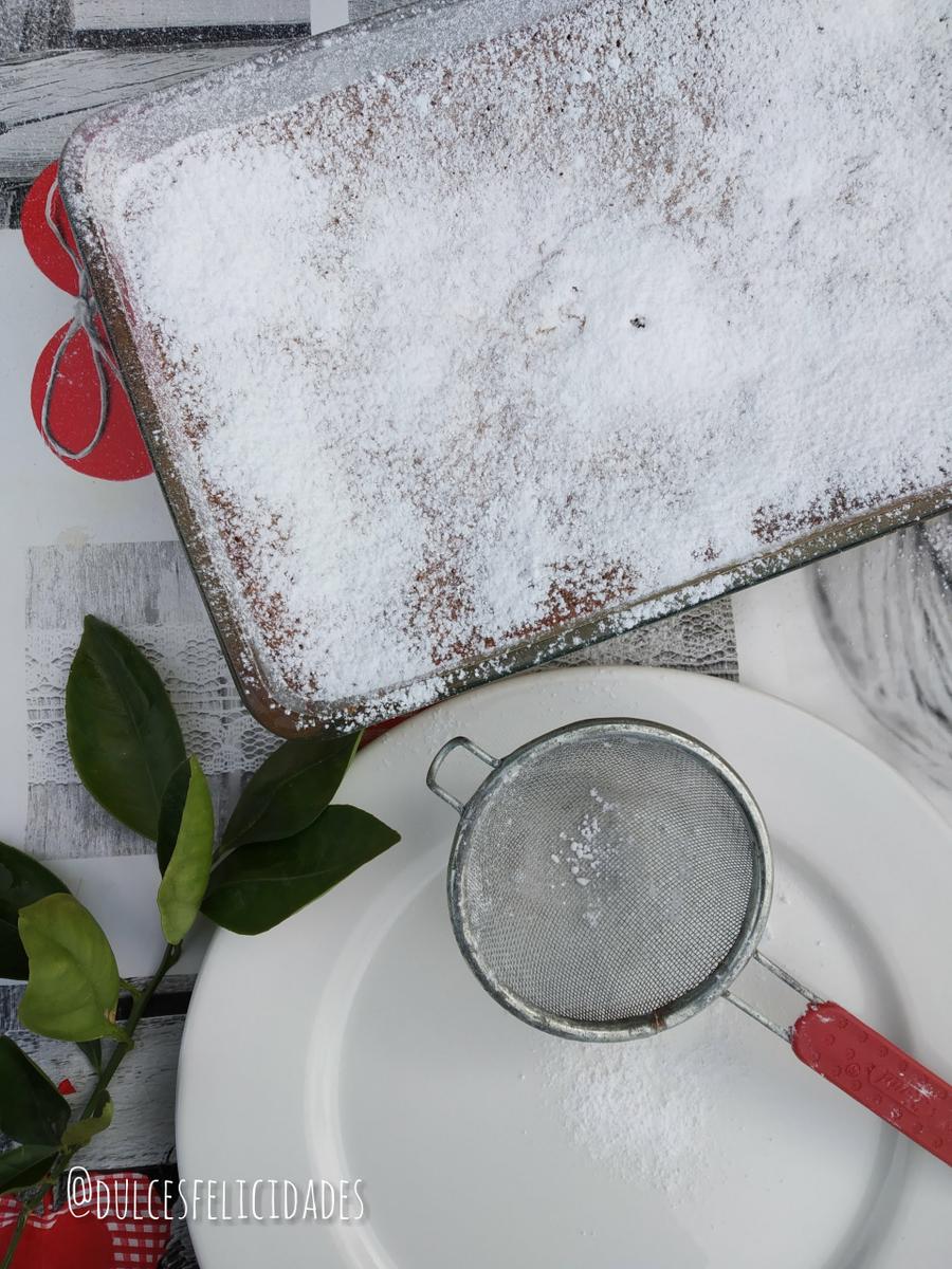Un bizcocho de patata y almendras, sin gluten ni lácteos: Coca de Castellón