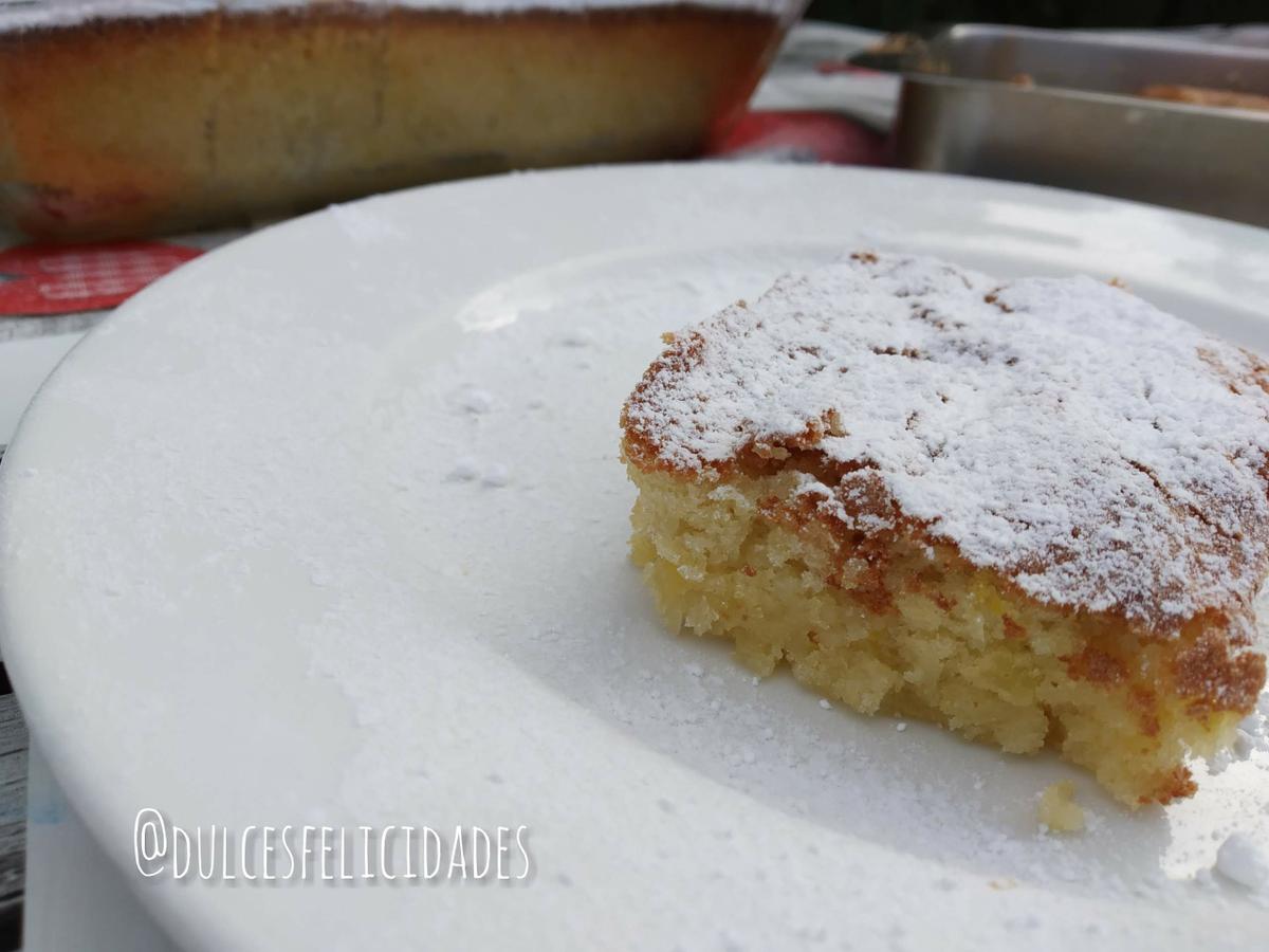 Un bizcocho de patata y almendras, sin gluten ni lácteos: Coca de Castellón