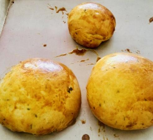 Pan de papa criolla y guascas
