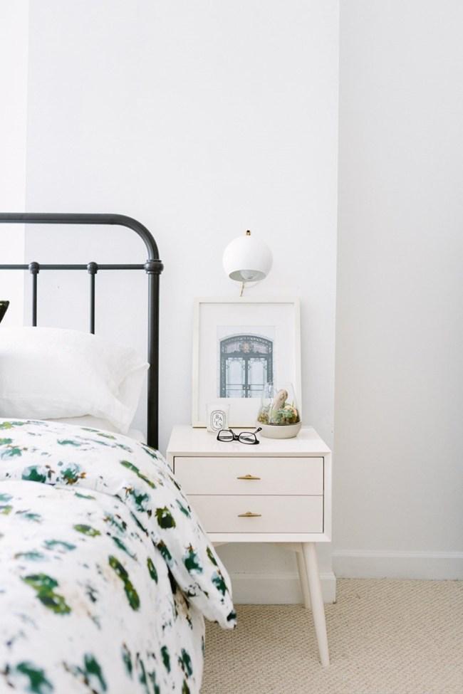 UNA CASA EN BLANCO Y NEGRO