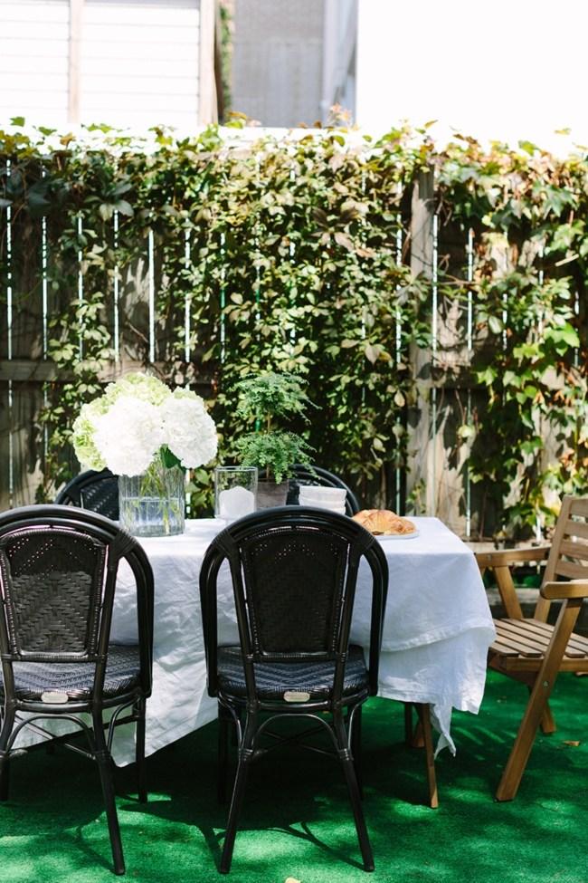 UNA CASA EN BLANCO Y NEGRO
