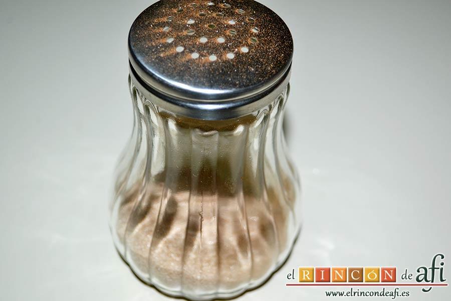 Coca de llanda, preparar una mezcla de azúcar y canela