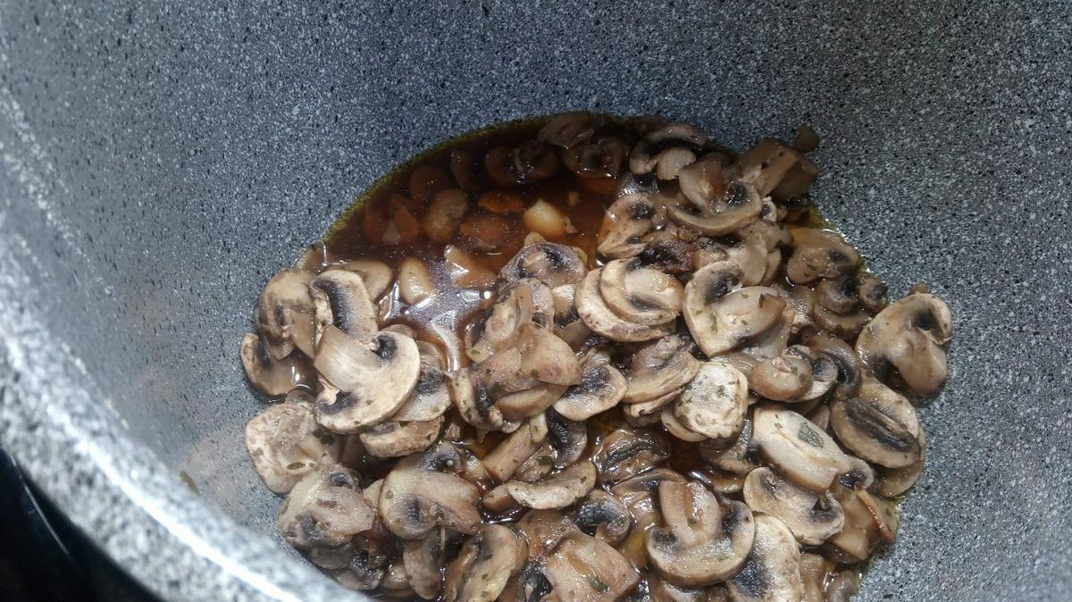 Freír champiñones en Olla GM