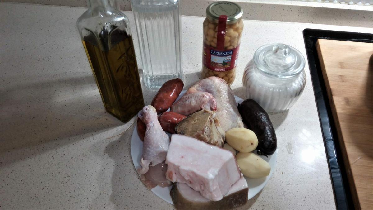 Ingredientes para hacer cocido extremeño o madrileño en Thermomix