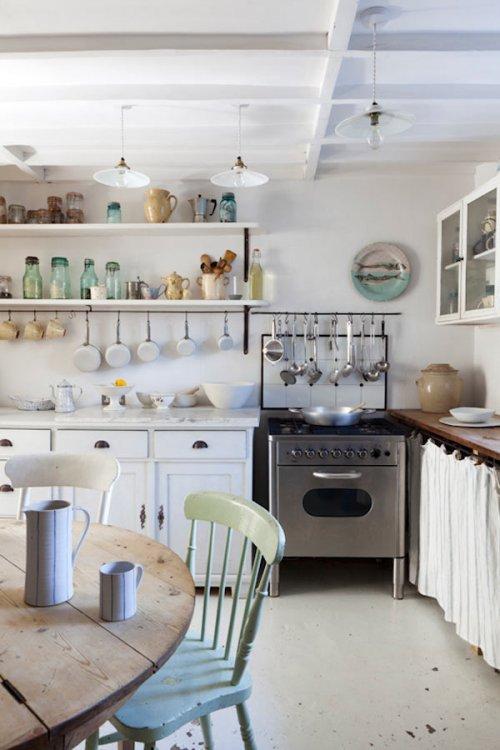 Una encantadora casa blanco vintage