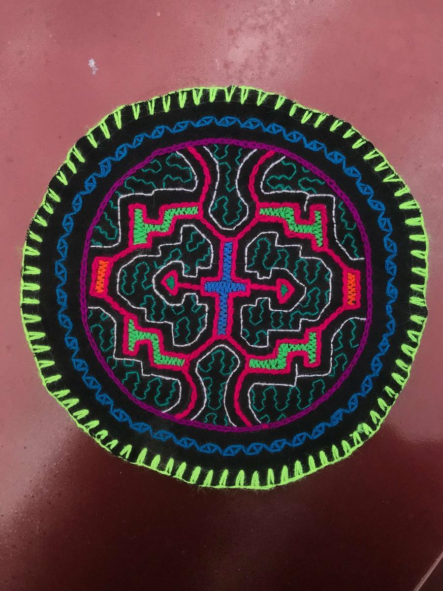 Kené art Tradition and design from the jungle of Peru 05