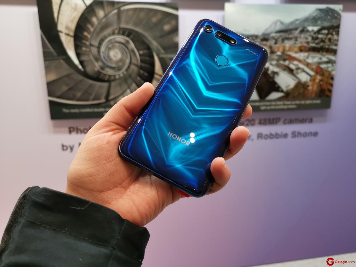 Honor View 20