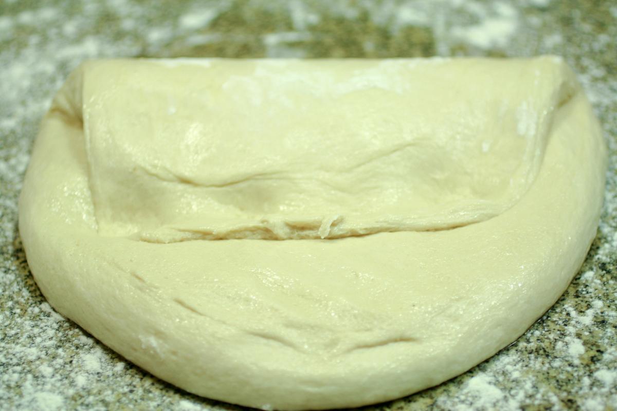 masa doblada para formar el pan