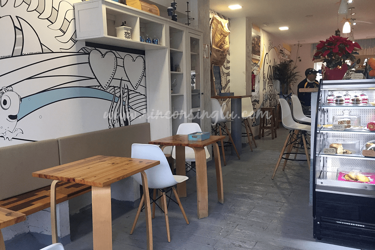 la desayuneria de bela en cadiz