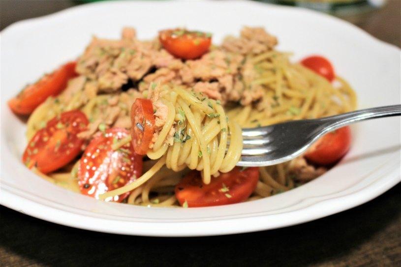 Espaguetis con atun