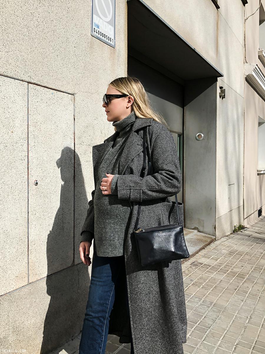 Trini | Khaite jeans Céline sneakers