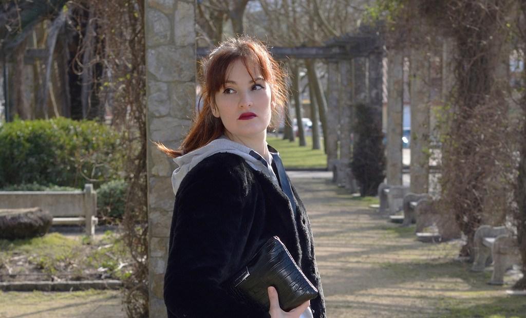 Outfit in Gray & Black (14)