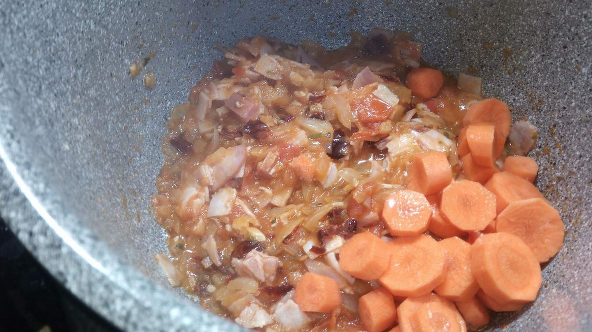 Ingredientes para hacer la alubias en la Olla GM