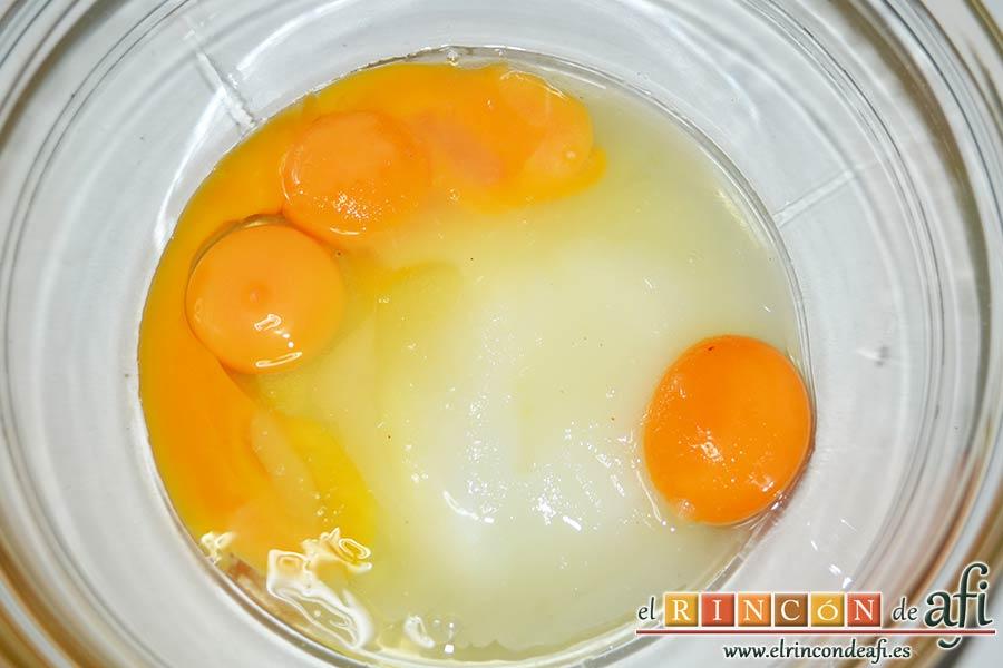 Tarta de chocolate negro y mousse de frambuesa, añadir el zumo de limón