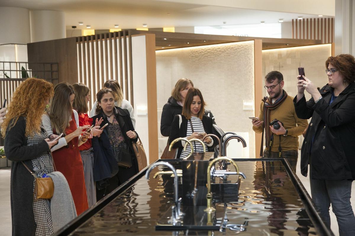 Lignage por Ramón Esteve