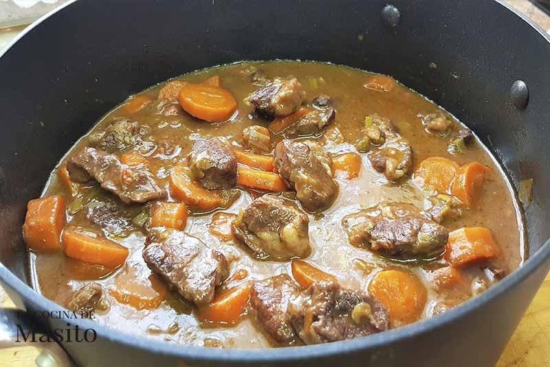 Estofado de ternera receta tradicional