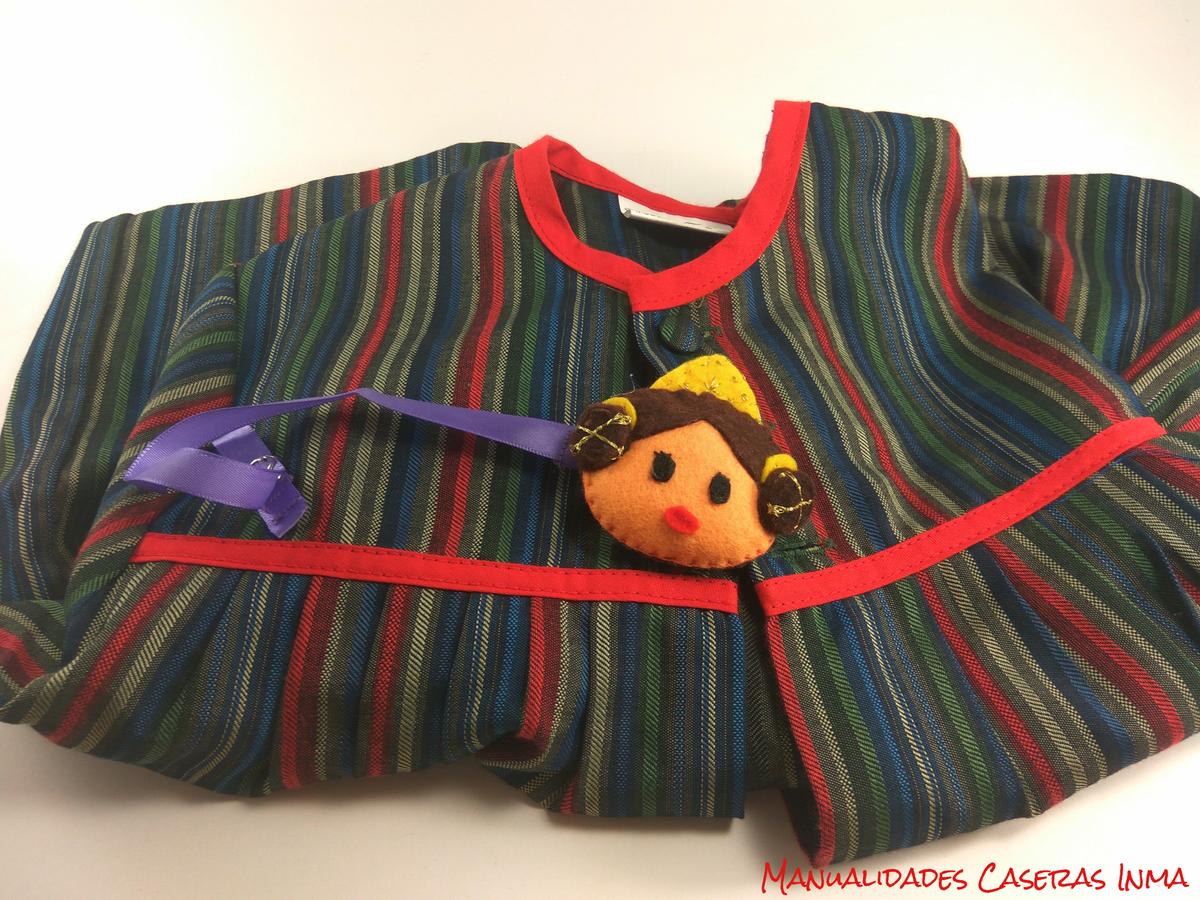 Manualidades Caseras Inma_ Chupetero fallero niña