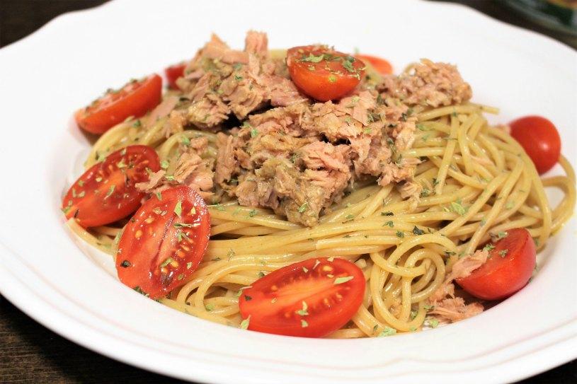 Espaguetis con atun