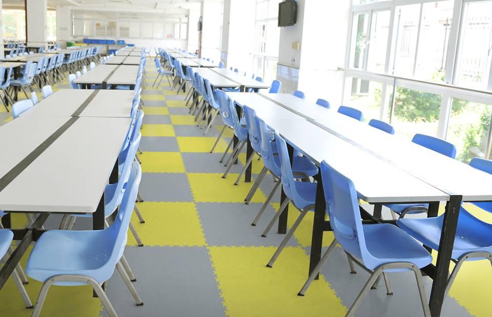 Suelo para gimnasio comedor