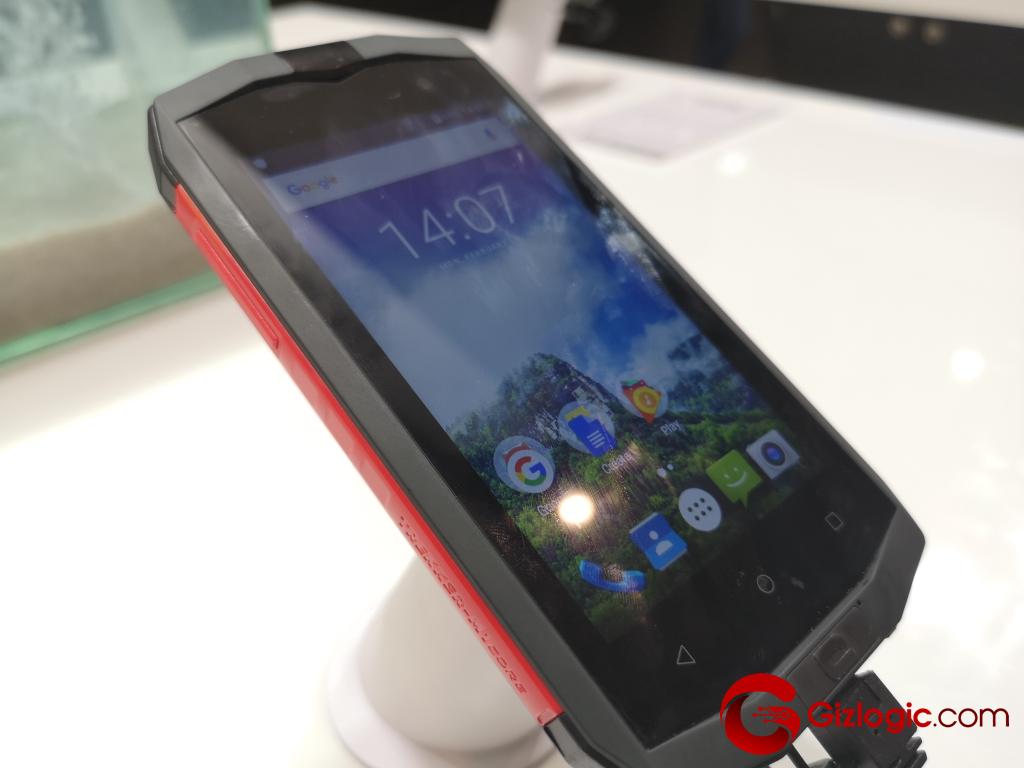 Teléfonos resistentes