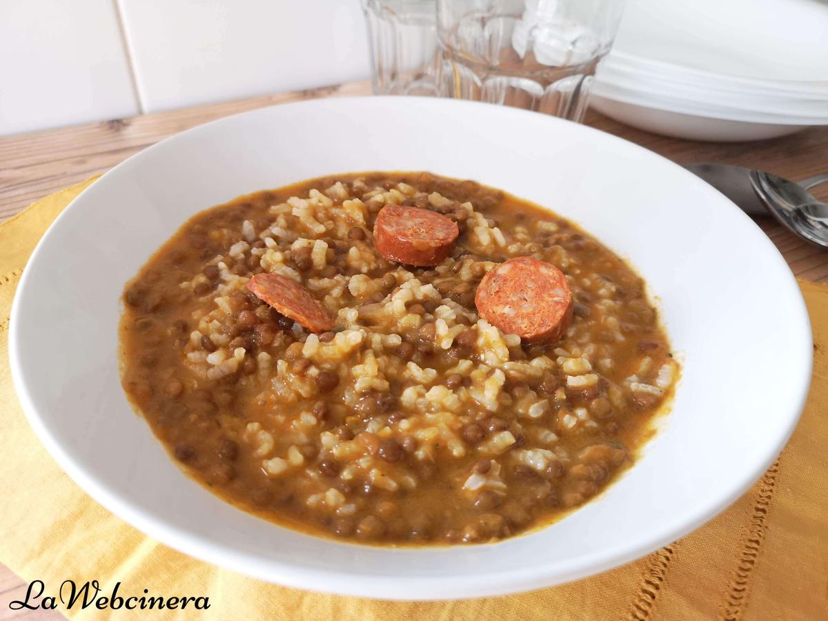lentejas estofadas con arroz