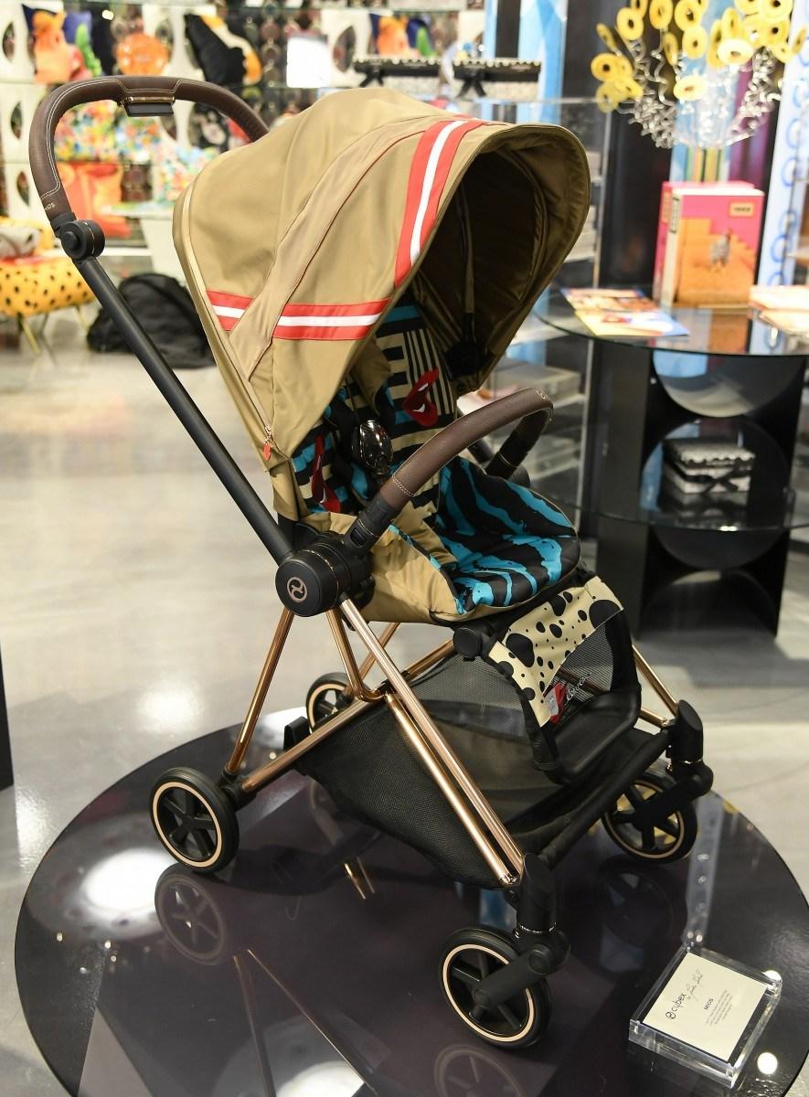 CIBEX lanza la colección by KAROLINA KURKOVA Foto de %title