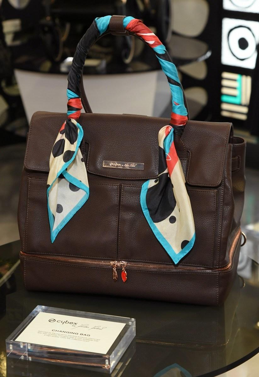 CIBEX lanza la colección by KAROLINA KURKOVA Foto de %title