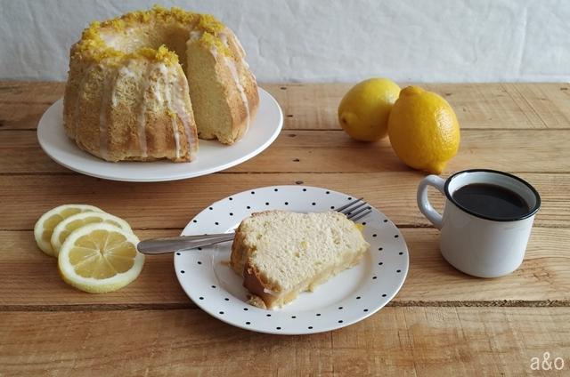 Bundt cake de limón