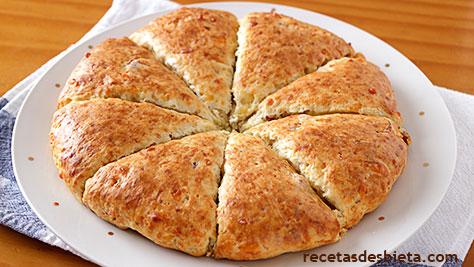 scones o panecillos de queso