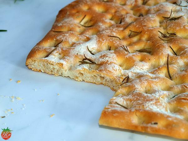 Torta de aceite con romero HortoGourmet