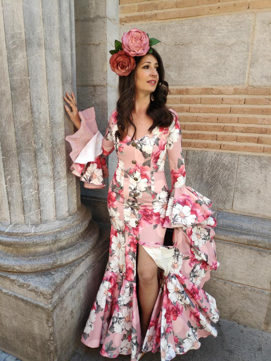 Colección Flamenca Estrella Sánchez Flamenca, traje de flamenca Granada