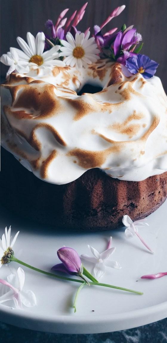 TARTA DE CHOCOLATE CON MERENGUE