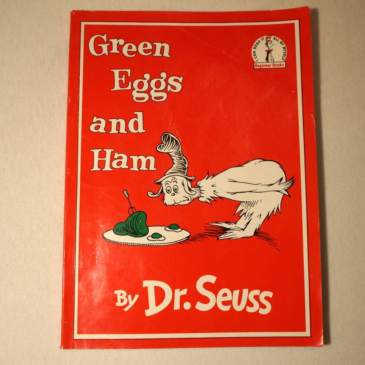 Portada del libro Green eggs and ham del Dr seuss