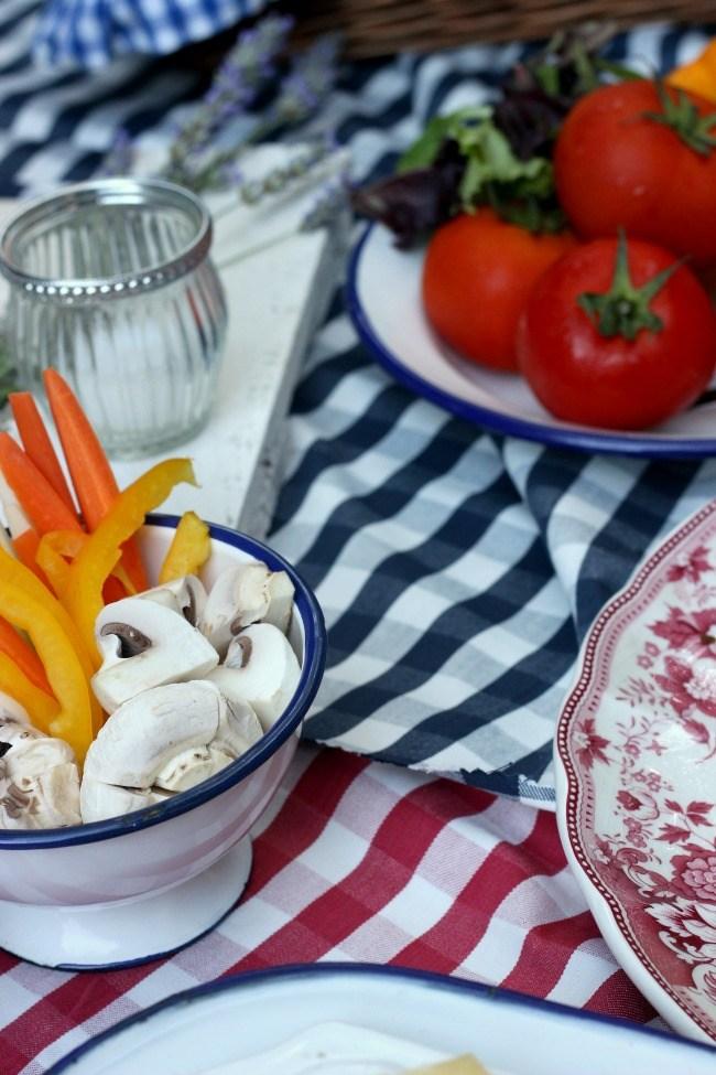 Cómo hacer un glam-picnic casero