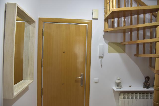 Mis_proyectos_decoración_de_una_vivienda_de_estilo_moderno_diseño de interiores_interiorismo_asesoramiento_servicios-21