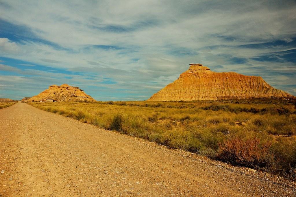 Camino en las Bardenas Reales