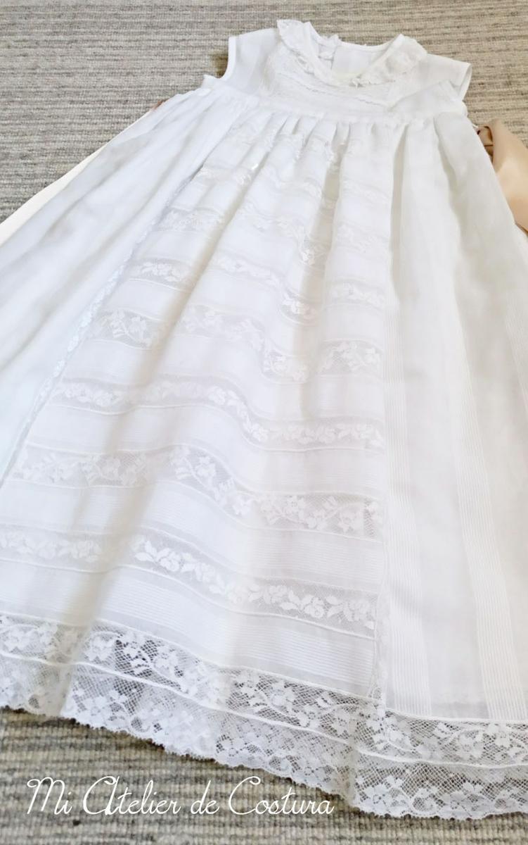 faldón de bautizo encaje