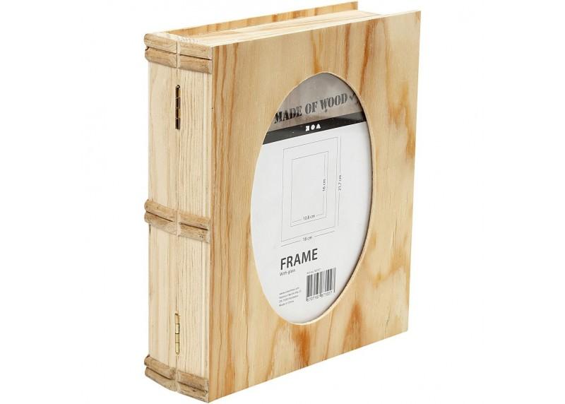 caja de madera con forma de libro y ventana