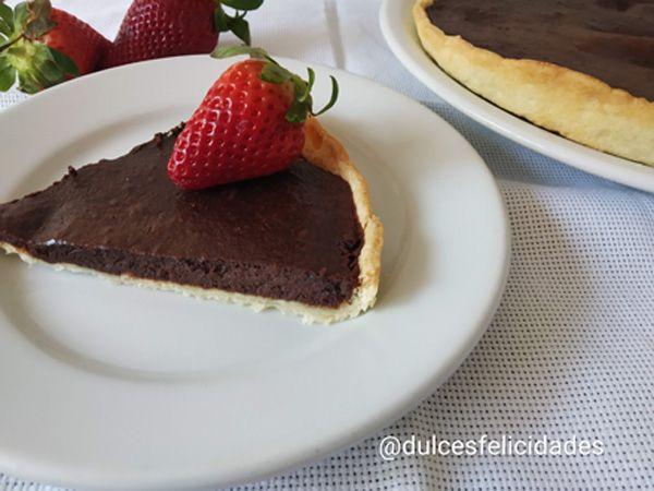 Tarta de chocolate fácil con masa quebrada