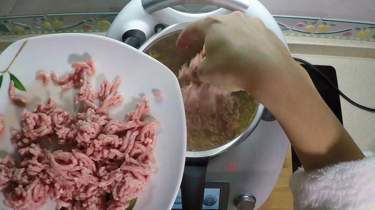 Carne para la lasaña en Thermomix tm5