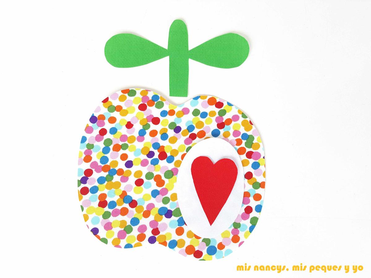 mis nancys, mis peques y yo, tutorial como personalizar camisetas, aplique de manzana, montaje provisional
