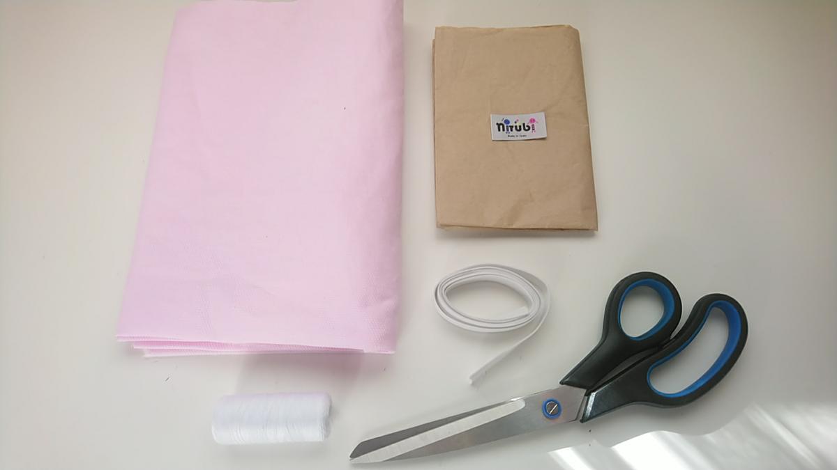 Blusa sin hombro con volantes y tirantes ¡Con patrones gratis!