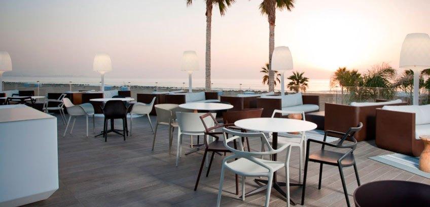 fuente: Marina Beach hotel . Vondom