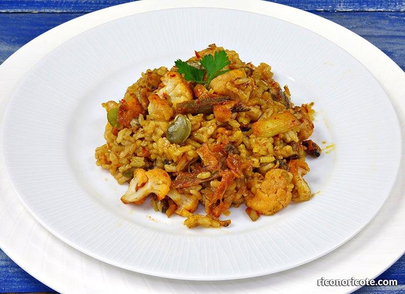 Arroz con coliflor y bacalao