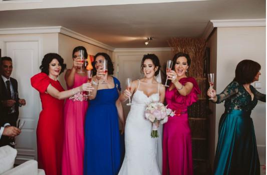 invitadas-vestir-boda-dia-noche-catering-granada
